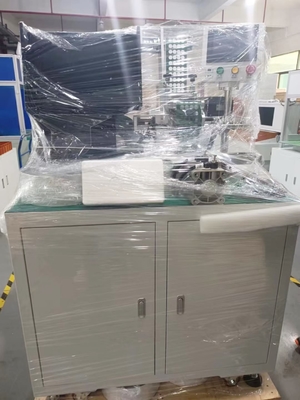 Macchina adesiva per carta di isolamento a batteria cilindrica automatica Alta efficienza