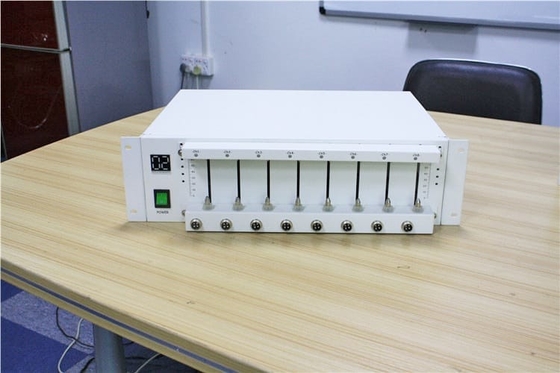 Selezionatrice della batteria cilindrica delle cellule del tester di scarico della carica della batteria di 8 canali
