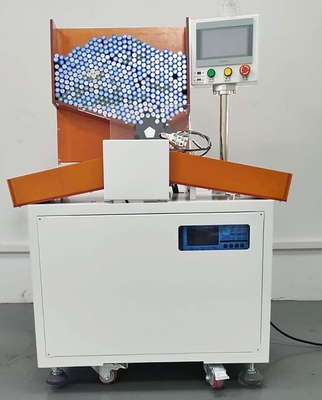 Una batteria cilindrica di 5 canali che ordina la macchina di prove di classificazione dell'attrezzatura per 18650