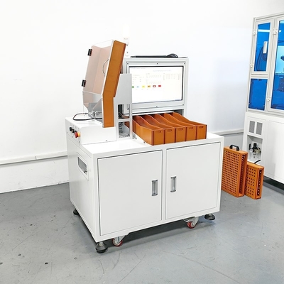 Macchina per la selezione delle celle delle batterie agli ioni di litio cilindriche 5 canale