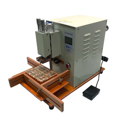 Macchina 15KW di Mini Cylindrical Battery Pack Welding per la batteria 18650