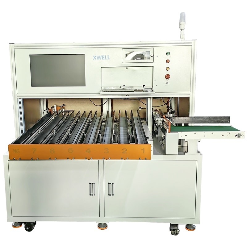 Macchina di selezione e classificazione delle batterie a 8 canali per batterie agli ioni di litio Selettore di celle cilindriche