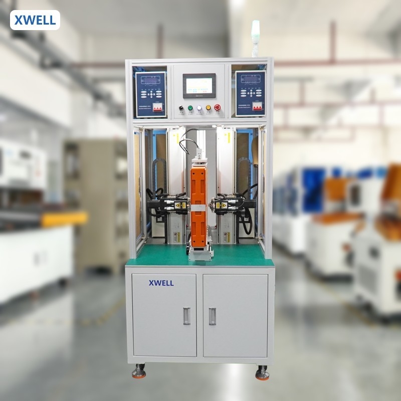 Saldatura automatica a doppio lato per batterie cilindriche 18650/26650/32650