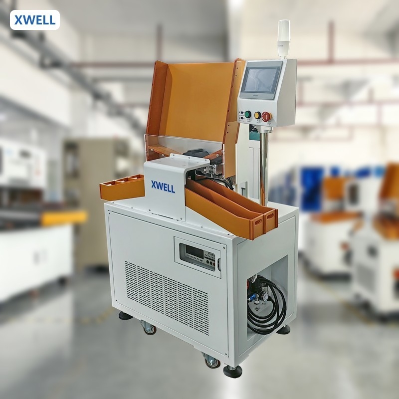 Separatore automatico di separazione a 5 canali Sorting and Grading Machine Sorting Equipment For Lithium Ion Battery 21700 Cells