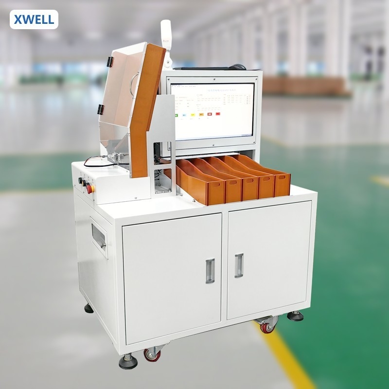 18650 26650 21700 32650 Selettore di celle cilindriche 11 Canale Sorting Machine Per Battery Pack Assembly Line