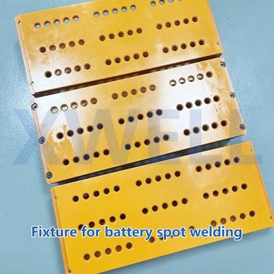 Prezzo buono Su misura 18650 pacchetti di 32650 batterie ha riparato il dispositivo della muffa della batteria al litio della bachelite della clip in linea