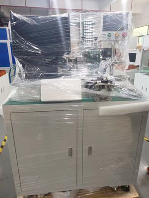 Buon prezzo Macchina adesiva per carta di isolamento a batteria cilindrica automatica Alta efficienza in linea