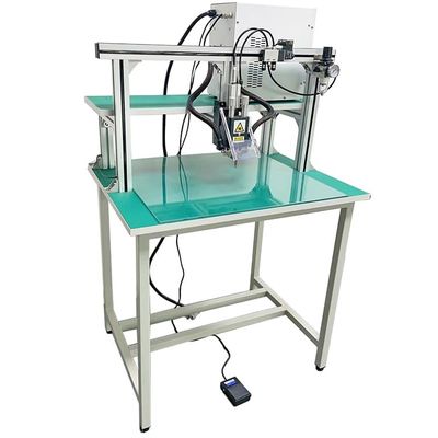 Buon prezzo Saldatura del pacchetto di For Cylindrical Battery del saldatore a punti del cavalletto di 18650 batterie al litio in linea