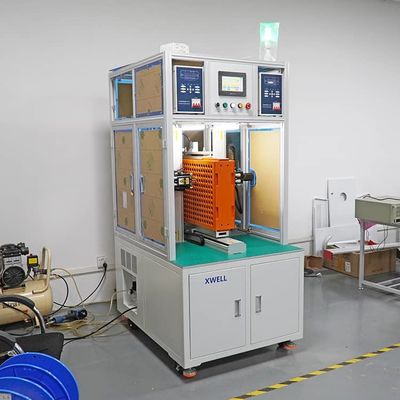 Buon prezzo Controllo numerico macchina di saldatura a punto CNC EV Cell Tab Swelder per 18650 batterie in linea