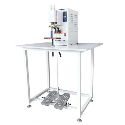 Buon prezzo Macchina della saldatura a punti di 18650 batterie 0.03-0.15 millimetri di spessore della saldatura in linea