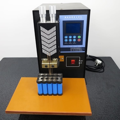 macchina della saldatura a punti della batteria al litio 240V, 0.05-0.22mm 18650 Tab Welder
